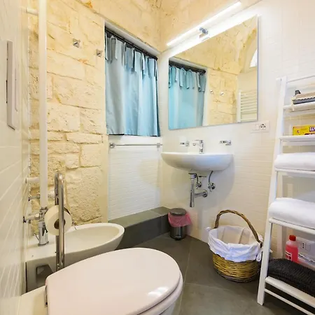 Borgo Cavour * Noci